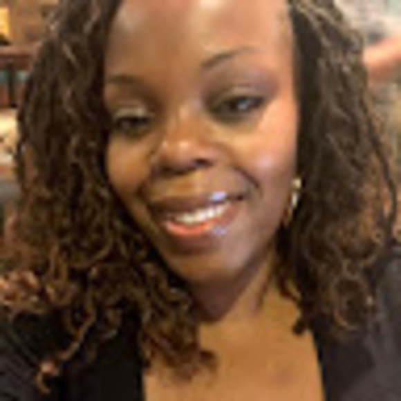 Meet your Posher, Tiffany - Picture 1 of 1